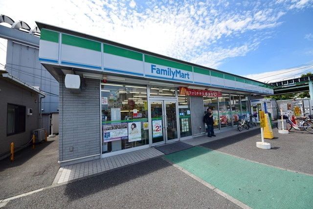 コンビニ　ファミリーマート相鉄さがみ野駅店（コンビニ）まで345m