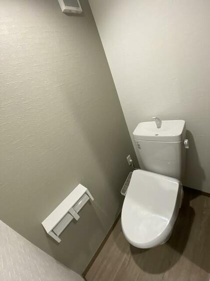 トイレ　現状優先です！