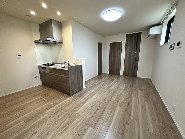 居室・リビング　LINEでのお問い合わせもお待ちしております♪