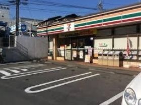 コンビニ　セブン‐イレブン/川崎犬蔵2丁目店（コンビニ）まで620m