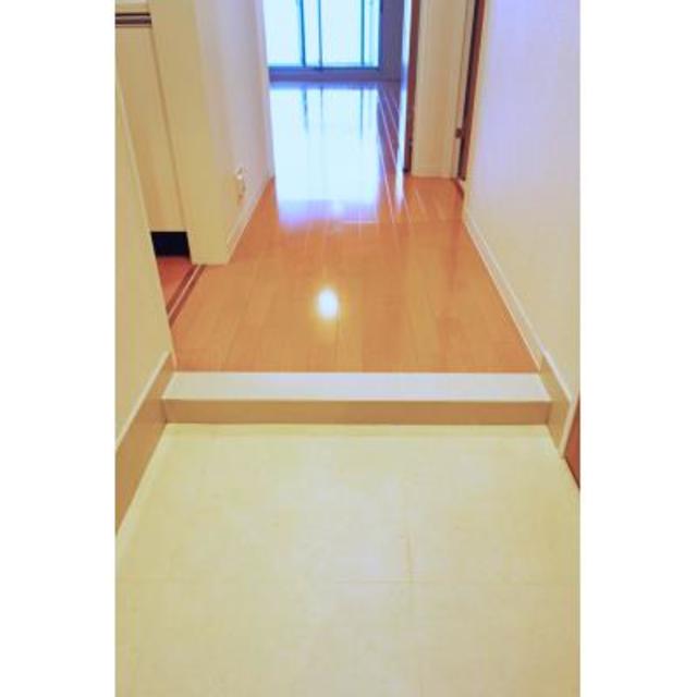 玄関　※写真は同タイプ住戸です。