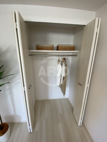 収納　プレジオ海老江　クローゼット