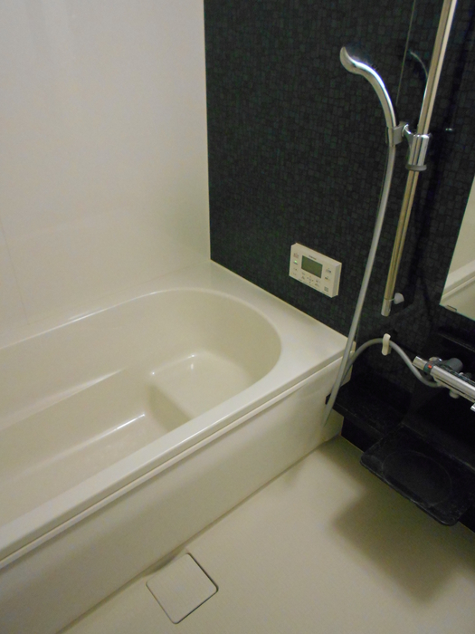 バス・シャワールーム　追焚機能付き１坪バスルーム