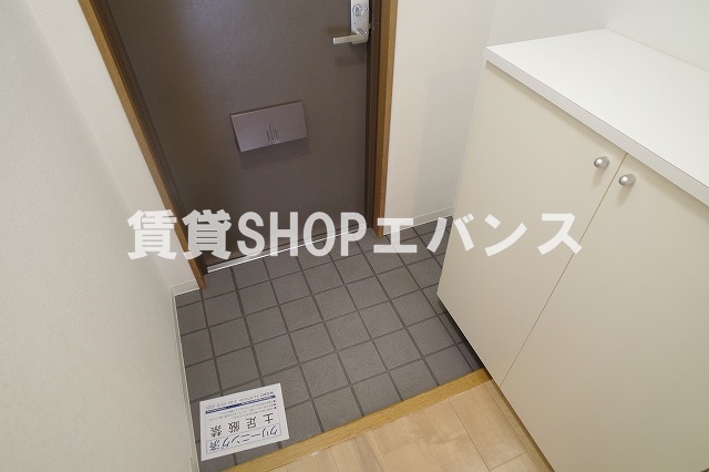 玄関　落ち着いた玄関です