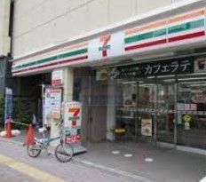コンビニ　セブンイレブン文京千石駅前店（コンビニ）まで110m