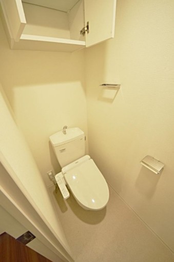トイレ　シンプルで使いやすいトイレです