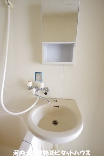 洗面設備　浴室内洗面