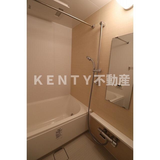 バス・シャワールーム　お風呂で日々の疲れを落としましょう