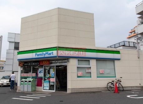 コンビニ　ファミリーマート大田池上三丁目店（コンビニ）まで490m