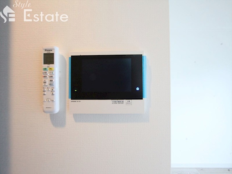 セキュリティ　モニター付きインターホン