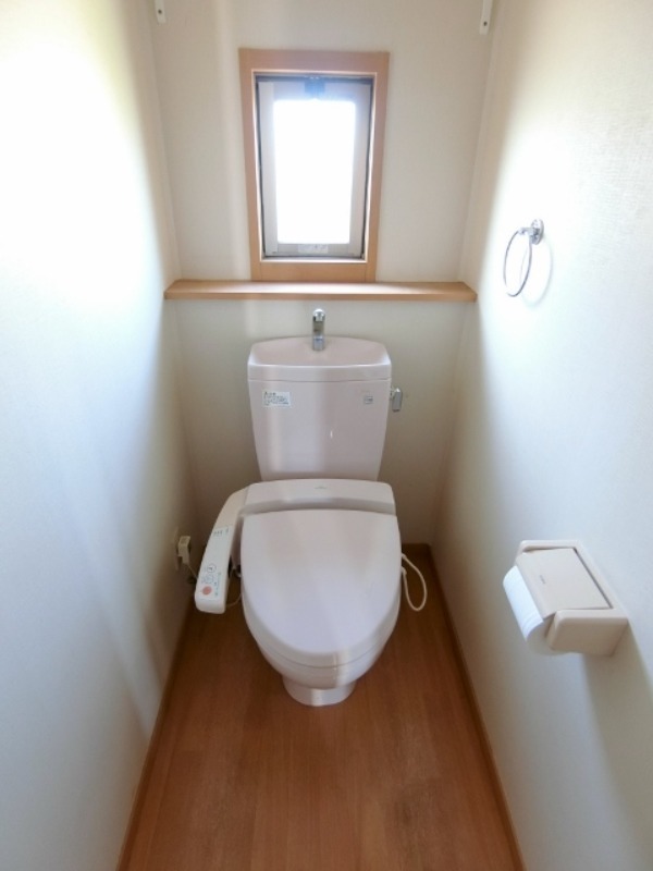 トイレ　図面と現状に相違がある場合には現状を優先