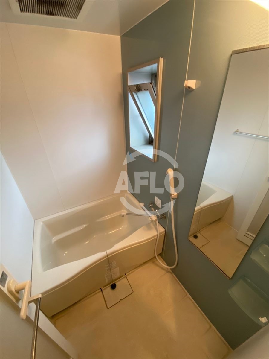 バス・シャワールーム　Dimus大手前　浴室