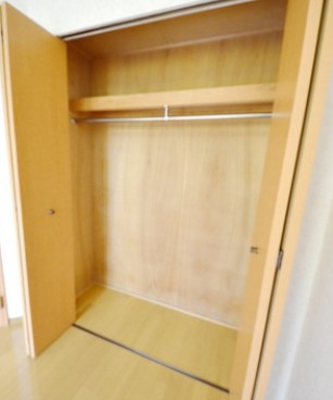 収納　別部屋参考写真となります