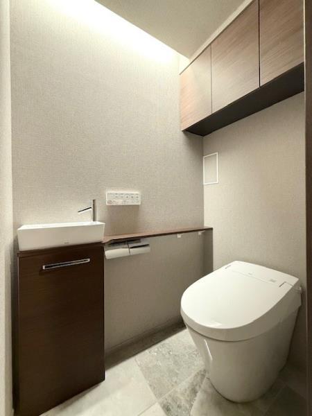 トイレ　コンパクトで使いやすいトイレです