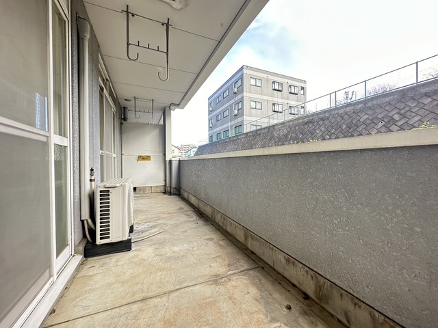 バルコニー　別部屋参考写真です