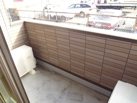 バルコニー　ベランダ