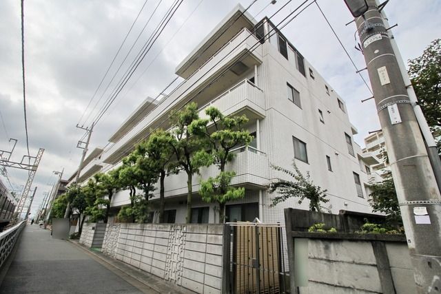 建物外観　★生活・通勤通学に便利なＲＣ造マンションです★