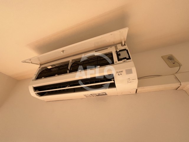 その他設備　ドゥーエ江坂III　エアコン