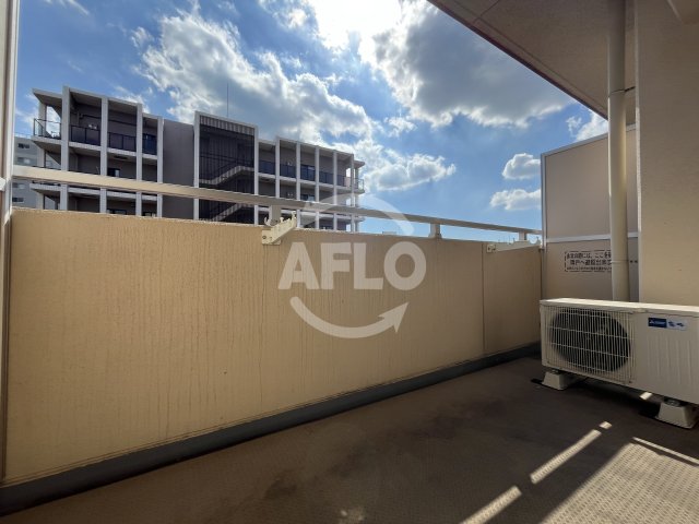 バルコニー　ドゥーエ江坂III　バルコニー