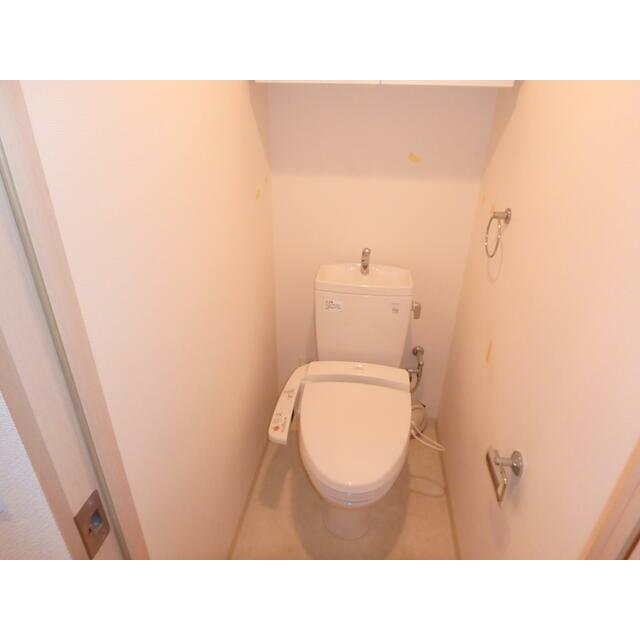 トイレ　※同仕様写真