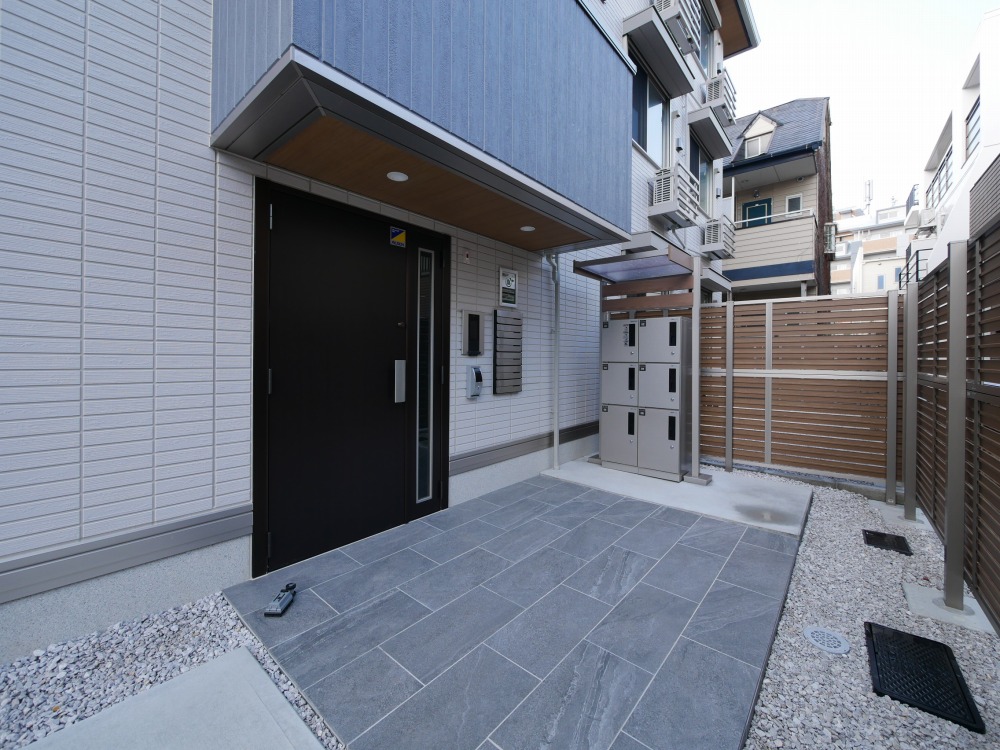 エントランス　エントランス