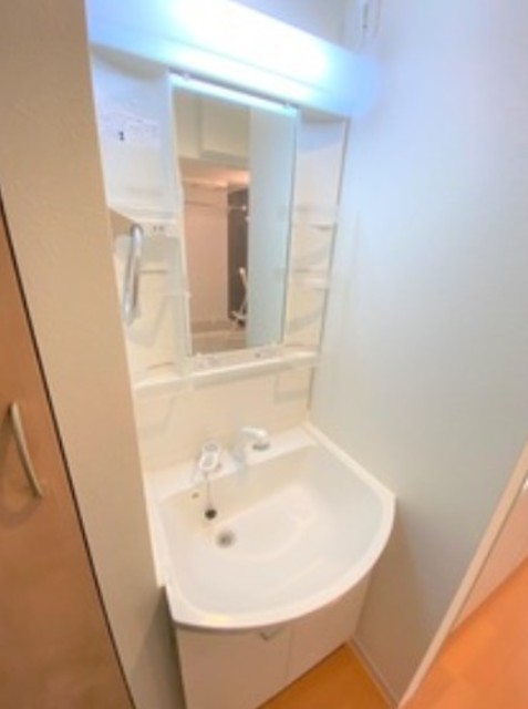 洗面設備　独立洗面台