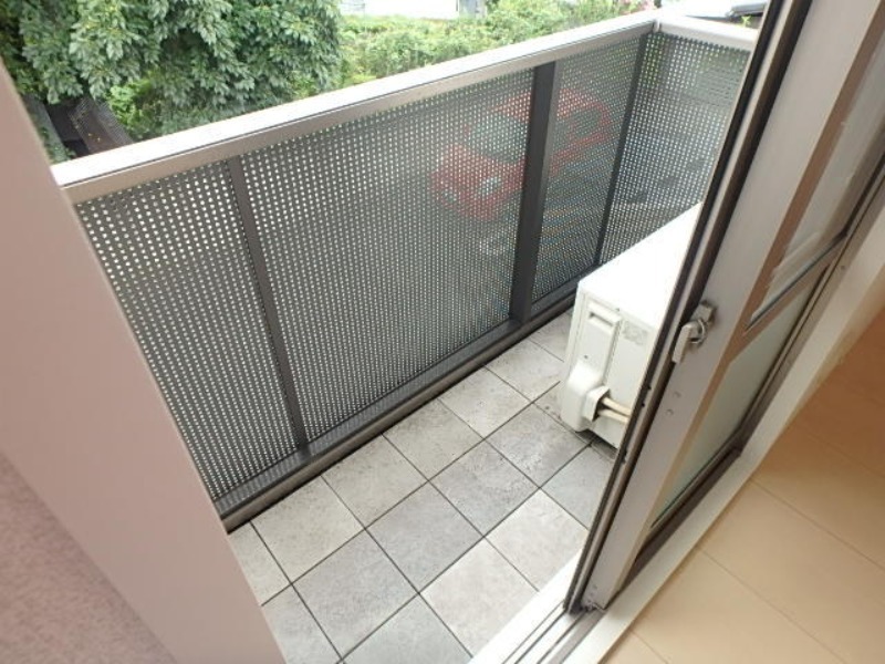 バルコニー　図面と現状に相違がある場合には現状を優先