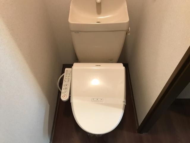 トイレ　トイレ