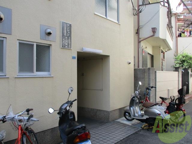 エントランス　エントランス部分です。