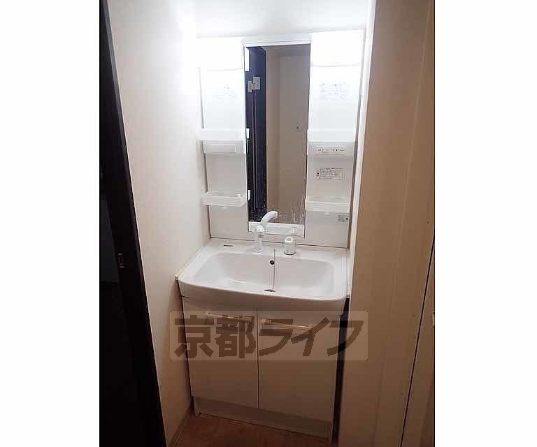 洗面設備　シャンプードレッサーです。