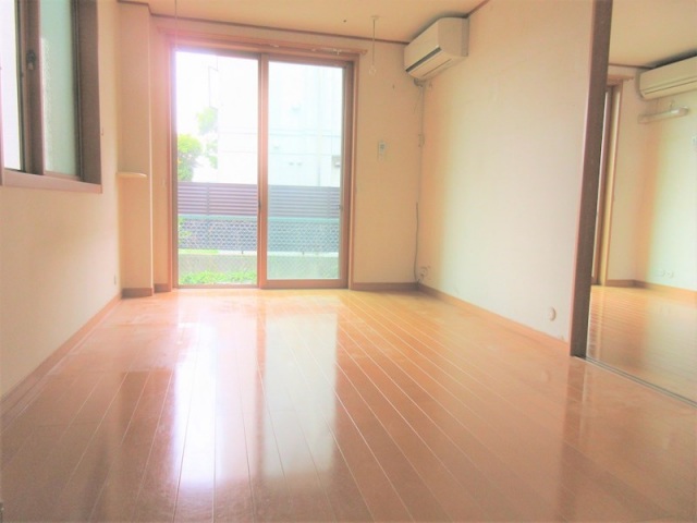 居室・リビング　居室