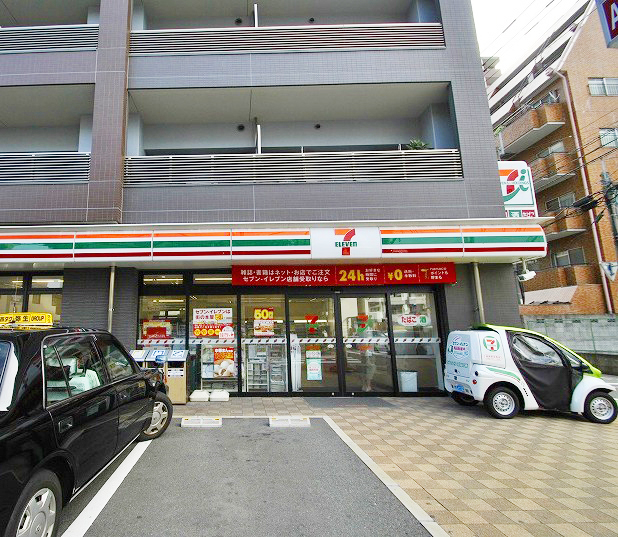 コンビニ　セブンイレブン福岡大橋駅南口店（コンビニ）まで203m
