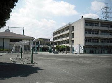 小学校　いずみ野小学校（小学校）まで720m