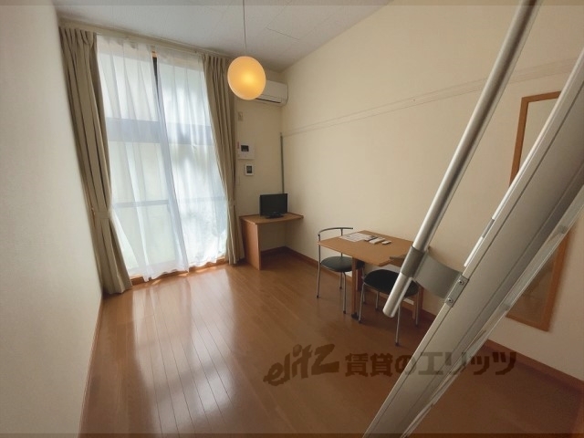 居室・リビング　洋室