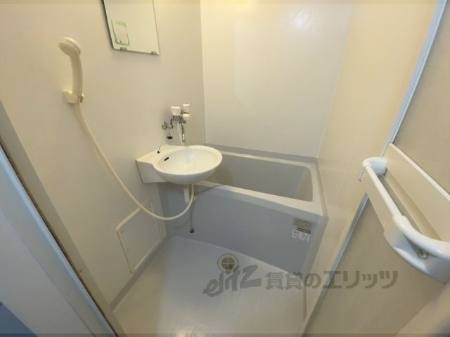 バス・シャワールーム　ユニットバス