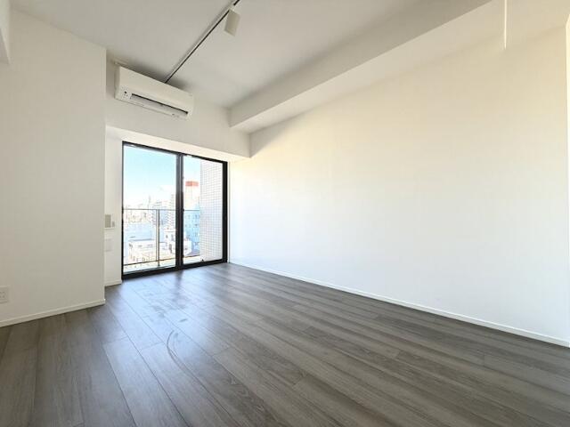 居室・リビング　?