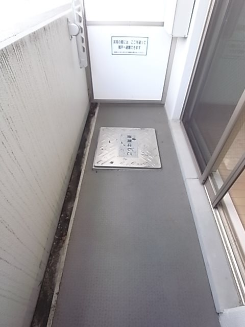 バルコニー　広々としたバルコニーです