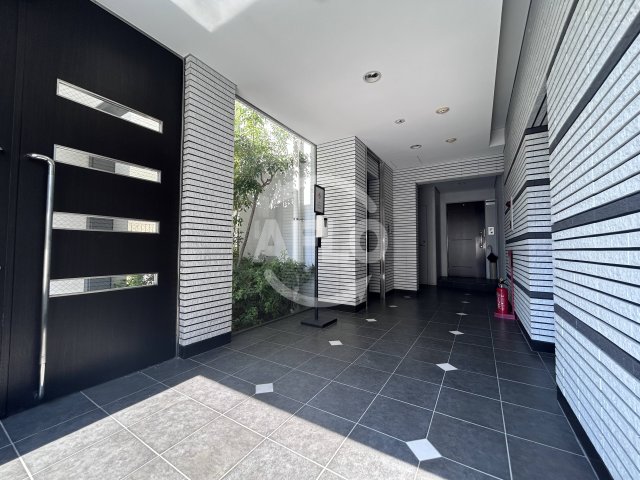 ロビー　フルーヴトレーズ　ロビー