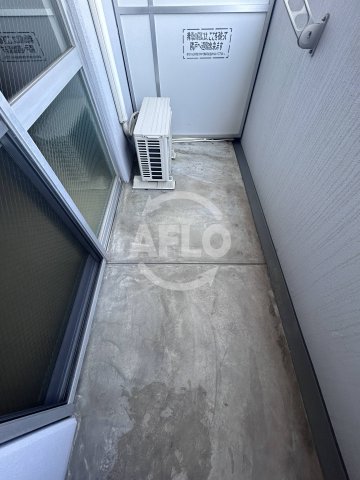 バルコニー　フルーヴトレーズ　バルコニー