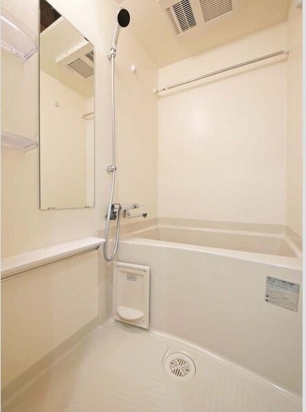 バス・シャワールーム　同シリーズの内装写真となります