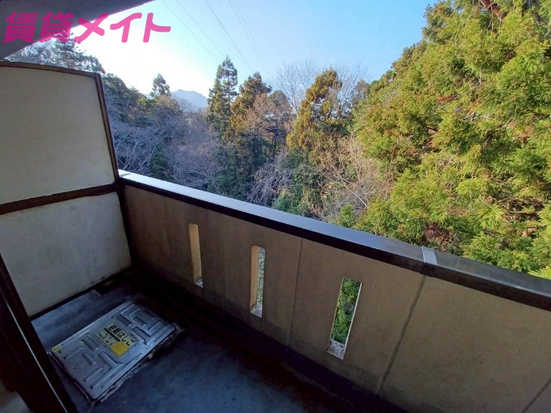 バルコニー　同型参考写真