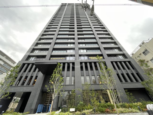 建物外観　THE CROSS CITY TOWER(ザクロスシティタワ