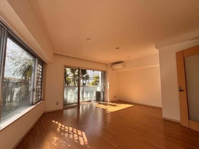 居室・リビング　居室