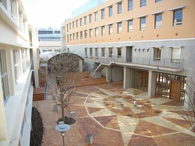 大学・短大　東京未来大学（大学・短大）まで1390m