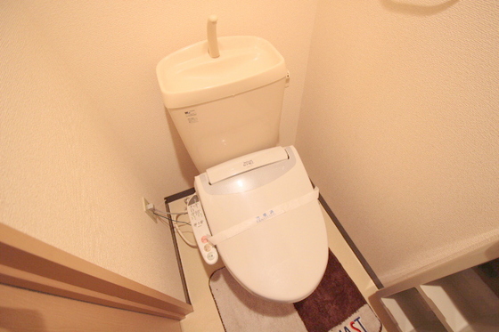 トイレ　※別部屋の写真です