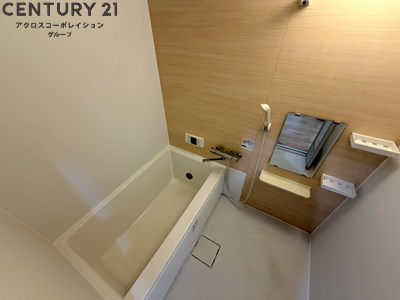 バス・シャワールーム　追い炊き機能付きのバスルーム♪