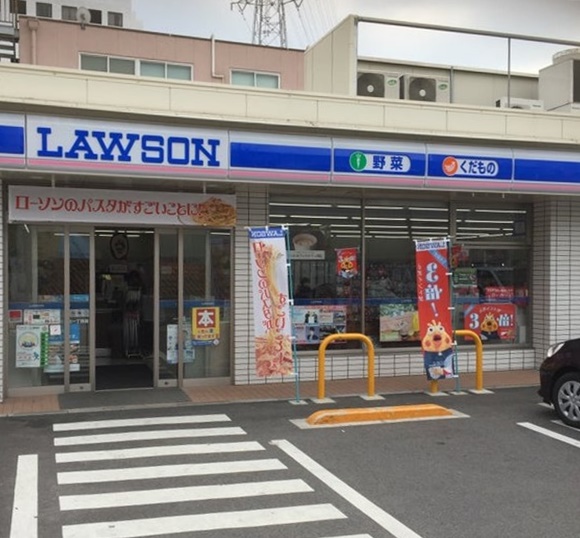 コンビニ　ローソン 名東上社一丁目店（コンビニ）まで345m
