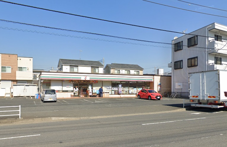 コンビニ　セブンイレブン 伊勢原下落合店（コンビニ）まで937m