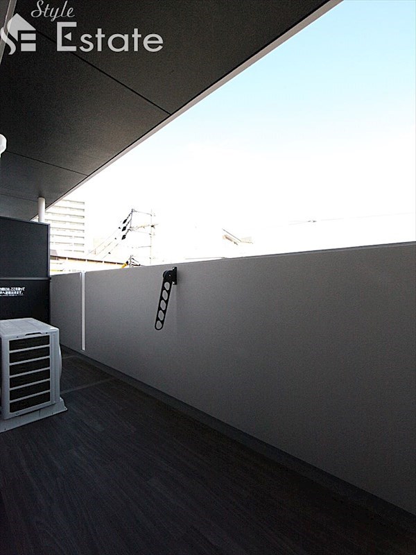 バルコニー　バルコニー