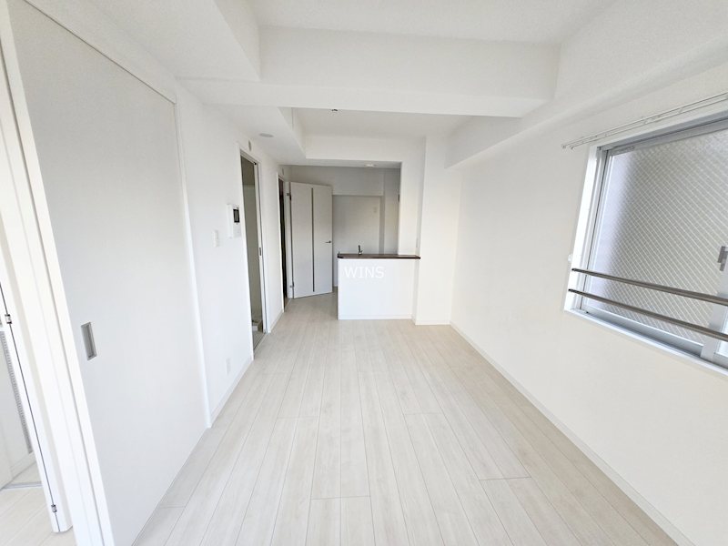 居室・リビング　※別部屋参考写真です。